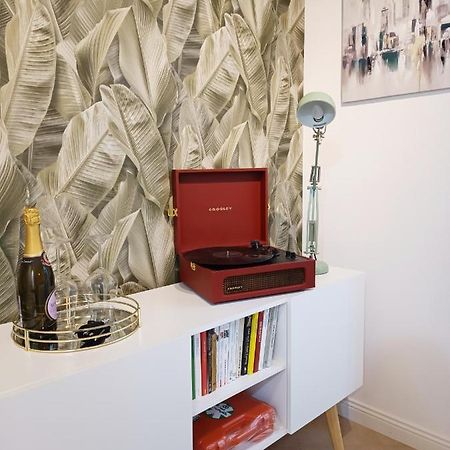 Ai Castelli Apartment - Locazione Turistica Cin It58060C2Fhnreg9A 콜로나 외부 사진